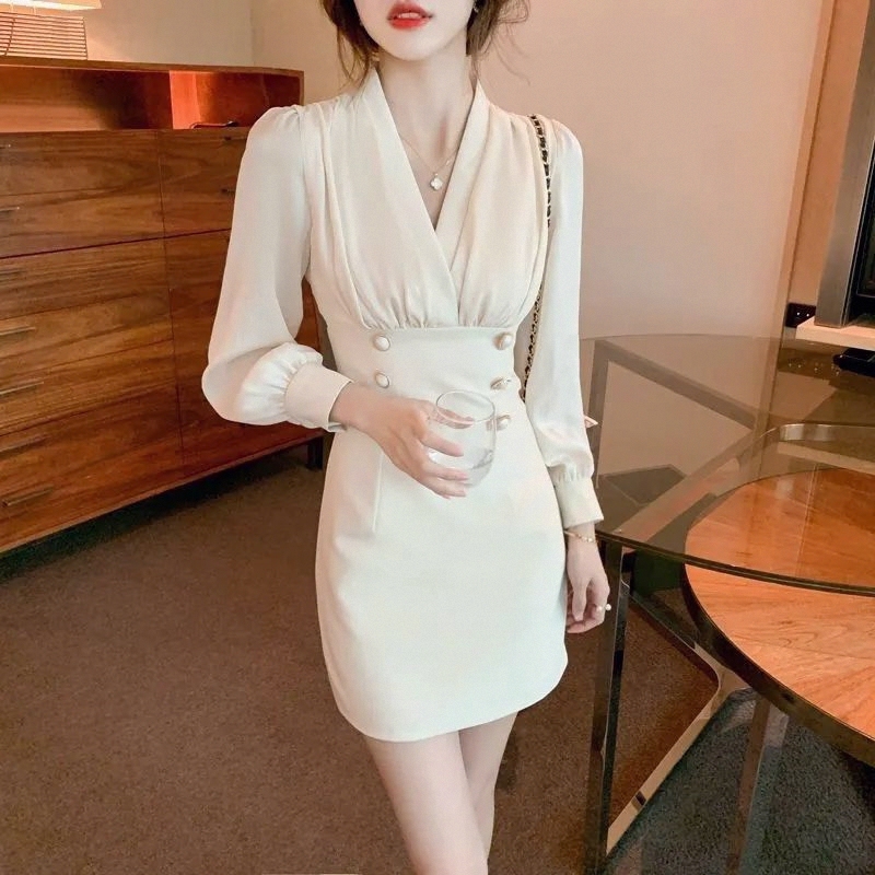 2026 Spring and Autumn New French Style Niche High-End Light Ol Dress with Hepburn Style, Slim Fit Long Sleeve Bodycon Dress