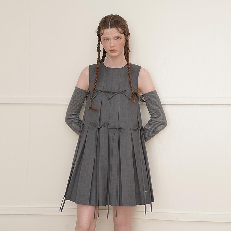 Hsiyounwoo Autumn and Winter Wool Niche Design Lace-Up Bow Pleated High-End Slimming Sleeveless Dress