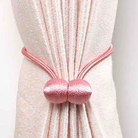 2 установки нежных розовых ткацких моделей