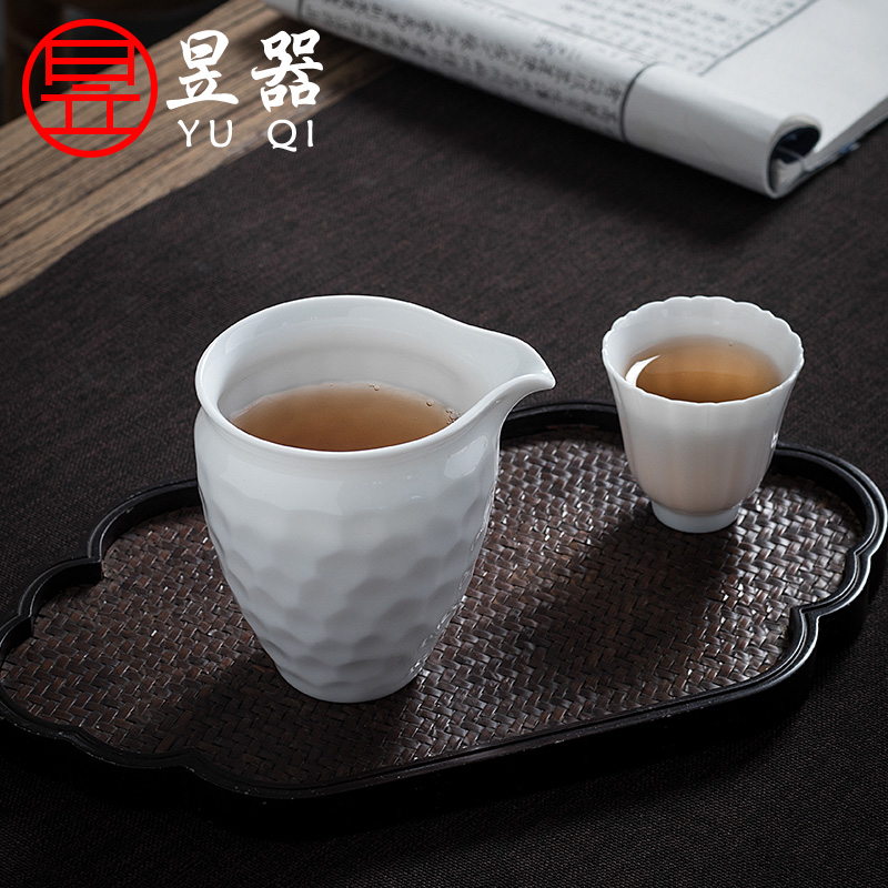 Yu ware jingdezhen porcelain white porcelain hammer and fair keller cup kung fu tea set more heat points of tea, tea sea