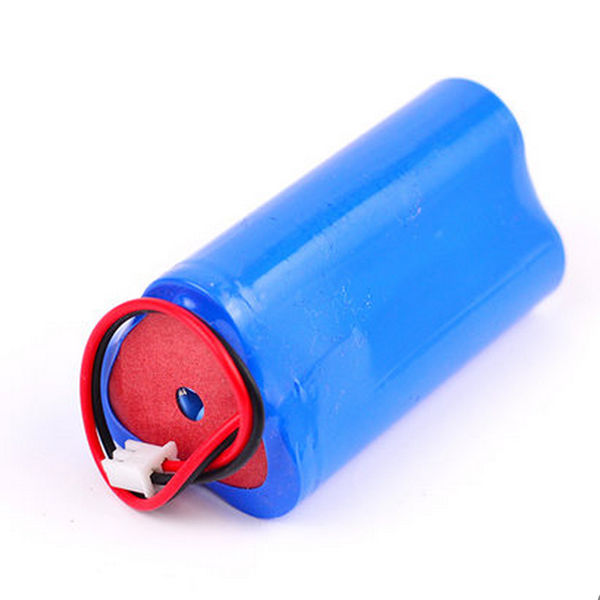 Night fishing Fishing Blu-ray light battery pack Universal 3 7V 18650 charging fishing accessories external backup 3-4 batteries