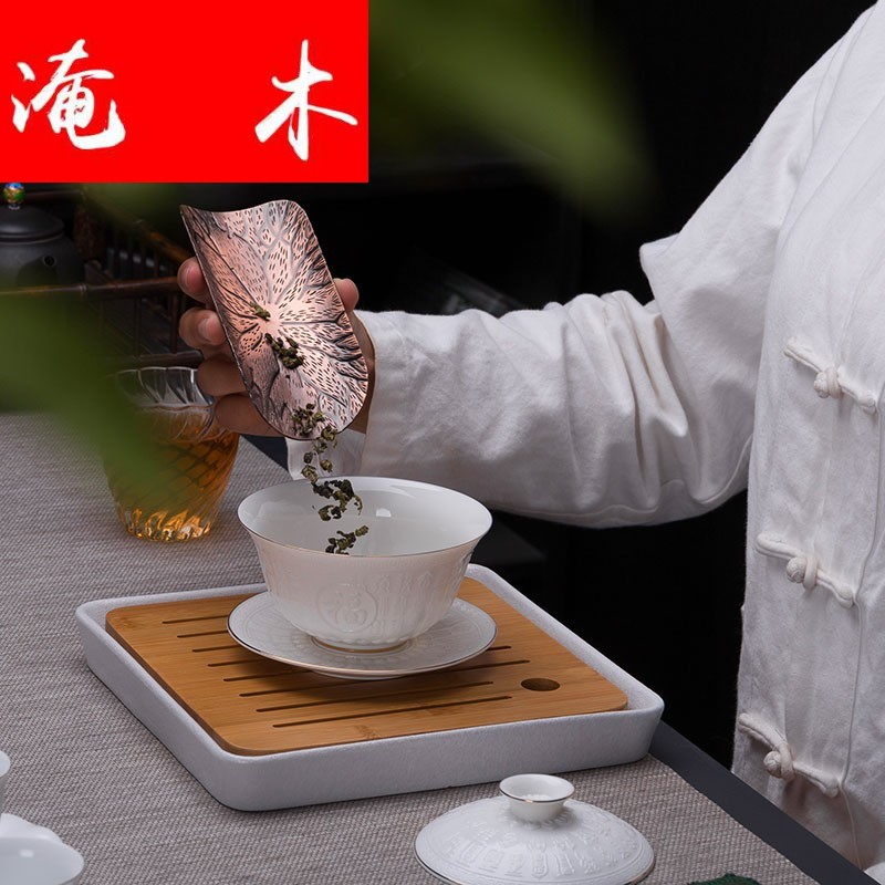 Flooded wood white large ceramic kung fu tea tea is white porcelain cup three just tureen relief engraving