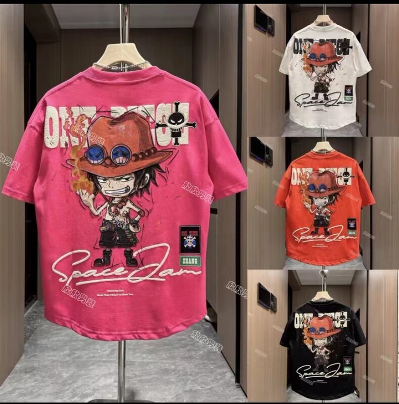 Summer New Curved Short-Sleeved Men's T-Shirt with Anime Patterns, Loose and Versatile, Trendy Street Style Swallowtail Shirt for Young People