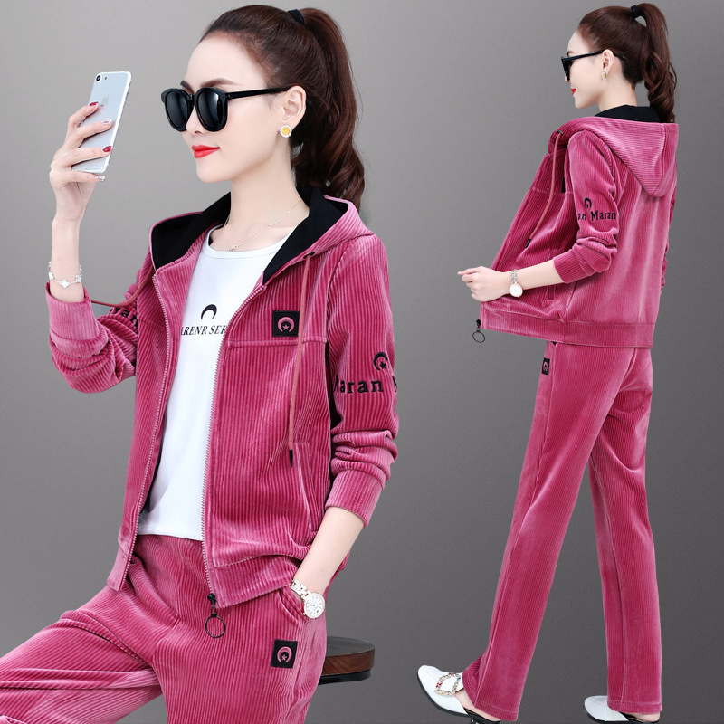 German 2025 Autumn New Corduroy Suit, Loose Casual Middle-Aged Velvet Tracksuit Set for Women, Spring and Autumn