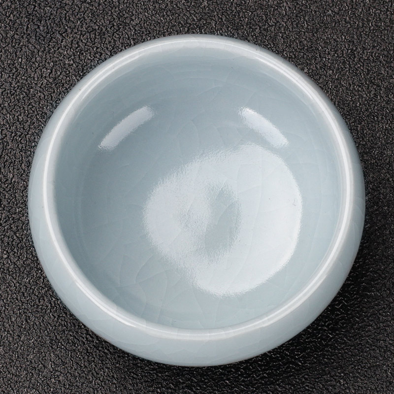 Your up cup sample tea cup large single CPU can keep ceramic master cup household kung fu tea tea elder brother up slicing