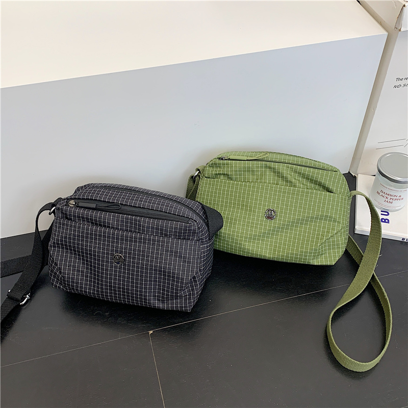 New Nylon Plaid Crossbody Bag 2025 Casual Fashion Shoulder Bag Multi-Layer Zipper Lightweight Small Bag Women's Bag