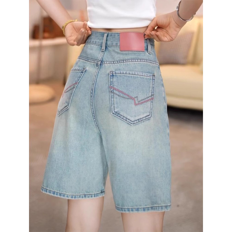 High-Waisted Straight-Leg Denim Shorts for Women, Summer Thin Style, Pear-Shaped Body, Plus Size, Loose Fit, Slimming, Mid-Length Wide-Leg Shorts High-Waisted Straight-Leg Denim Shorts for Women, Summer Thin Style, Pear-Shaped Body, Plus Size, Loose Fit, Slimming, Mid-Length Wide-Leg Shorts