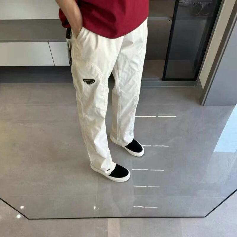 Trendy Four-Season Black Metal Triangle Logo Casual Straight-Leg Pants for Men, Loose and Versatile Workwear, Slightly Spicy Soft-Shell Slim-Fit Long Pants for Women