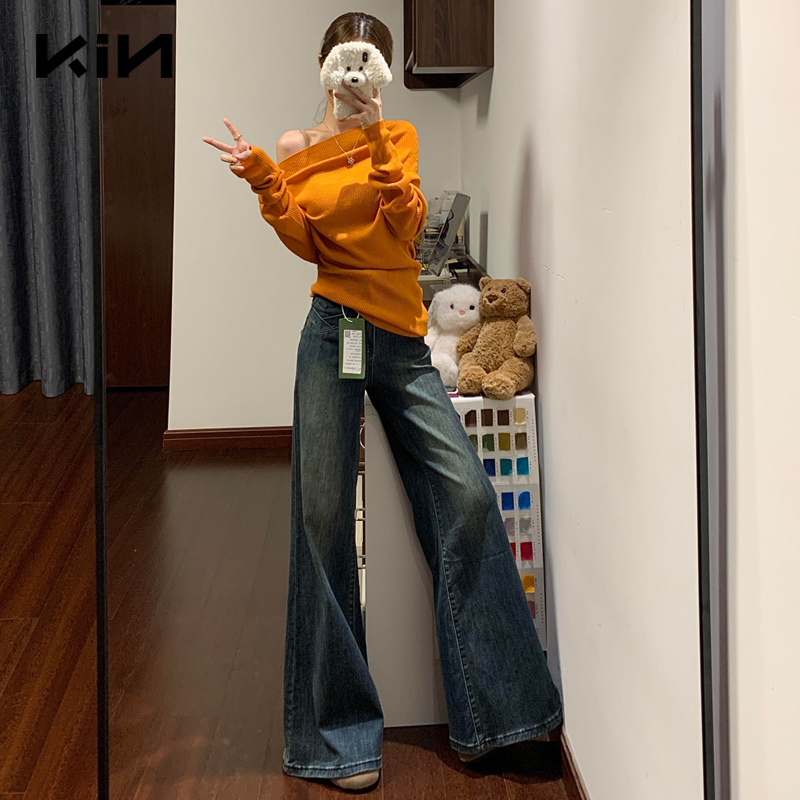 American Retro Style, Non-Tight-Fitting, Slightly Flared Jeans with Fleece Lining, High Waist, Drapey, Niche Design, Front Pockets, Hip-Covering Wide-Leg Flared Pants