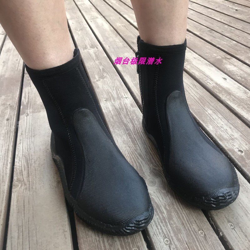 Diving boots 5mm thick soled men's diving shoes Snorkeling boots Snorkeling boots Swimming shoes Surfing shoes Wear-resistant wear-resistant shoes winter swimming shoes