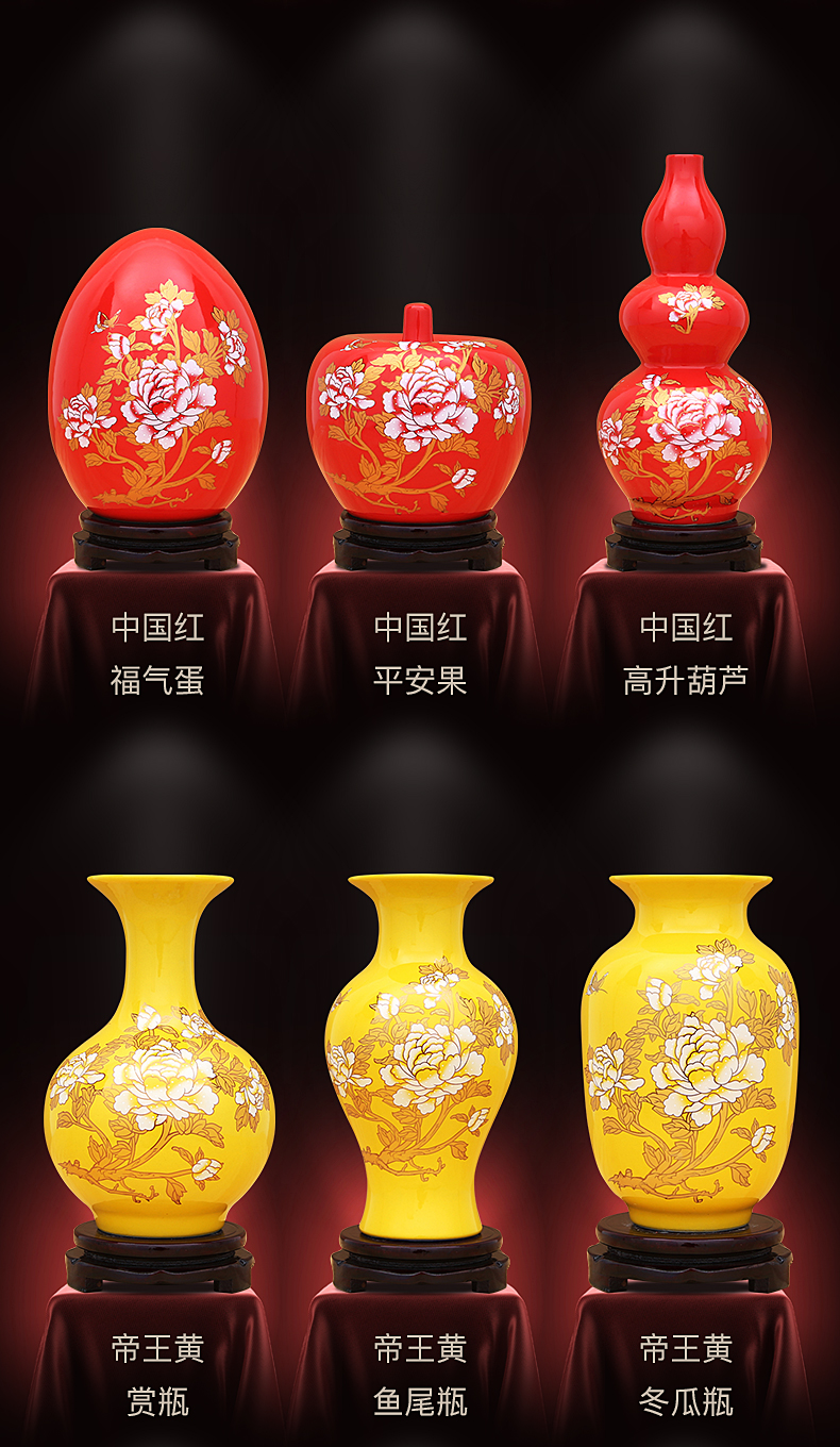 Jingdezhen ceramics floret bottle furnishing articles China red Chinese style living room flower arrangement festival I home decoration