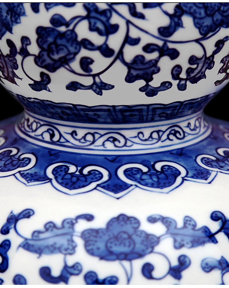 To pure hand - made blue - and - white porcelain industry youligong gourd bottle