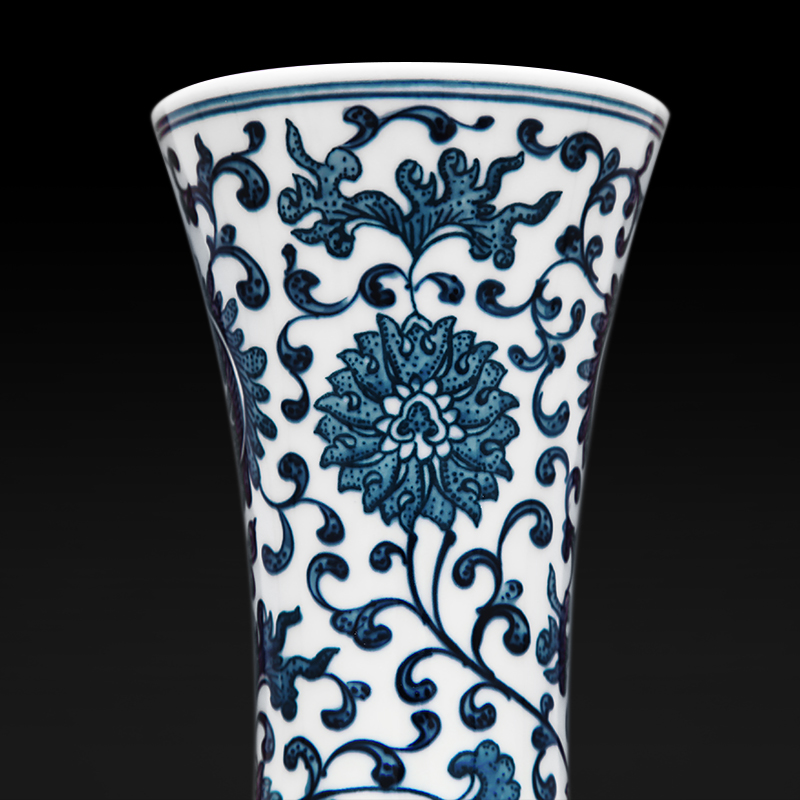 Hand - made Wan Shouteng flat, open bottles of blue and white porcelain is to industry