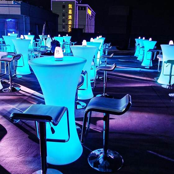 빛나는 창의적 하이 테이블 바 클리어 바 발코니 테이블과 의자 야외 이벤트 전시 파티 칵테일 바 의자 바 카운터