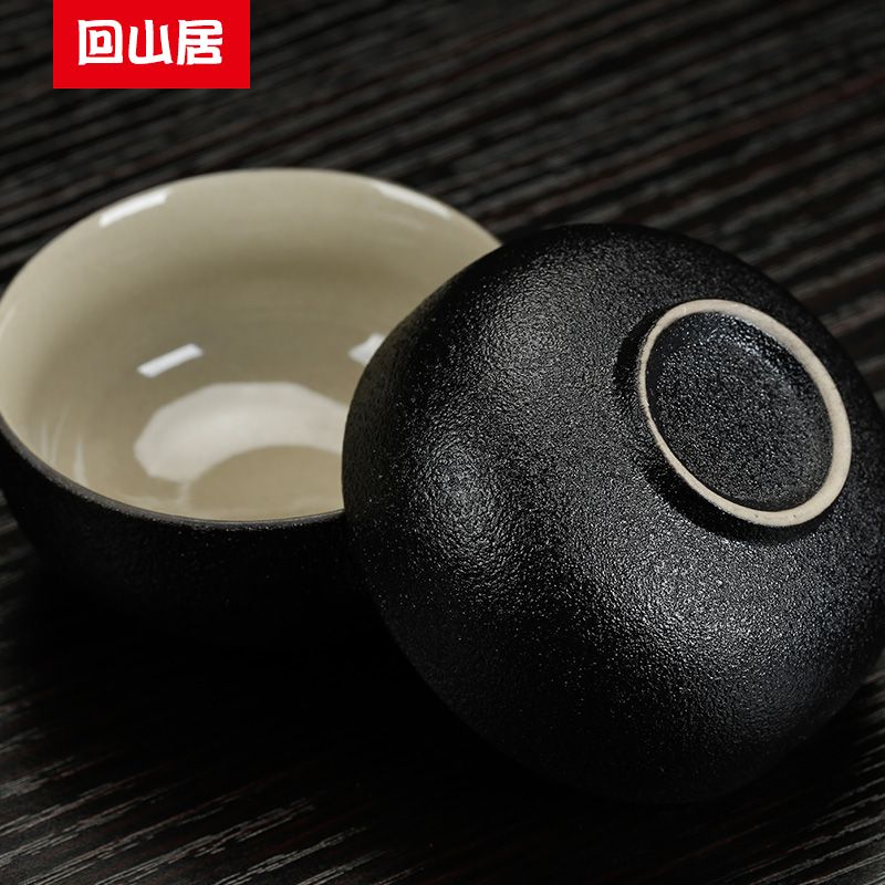 Back on ceramic cups of black Japanese masters cup sample tea cup kung fu personal single cup of coarse pottery tea cups