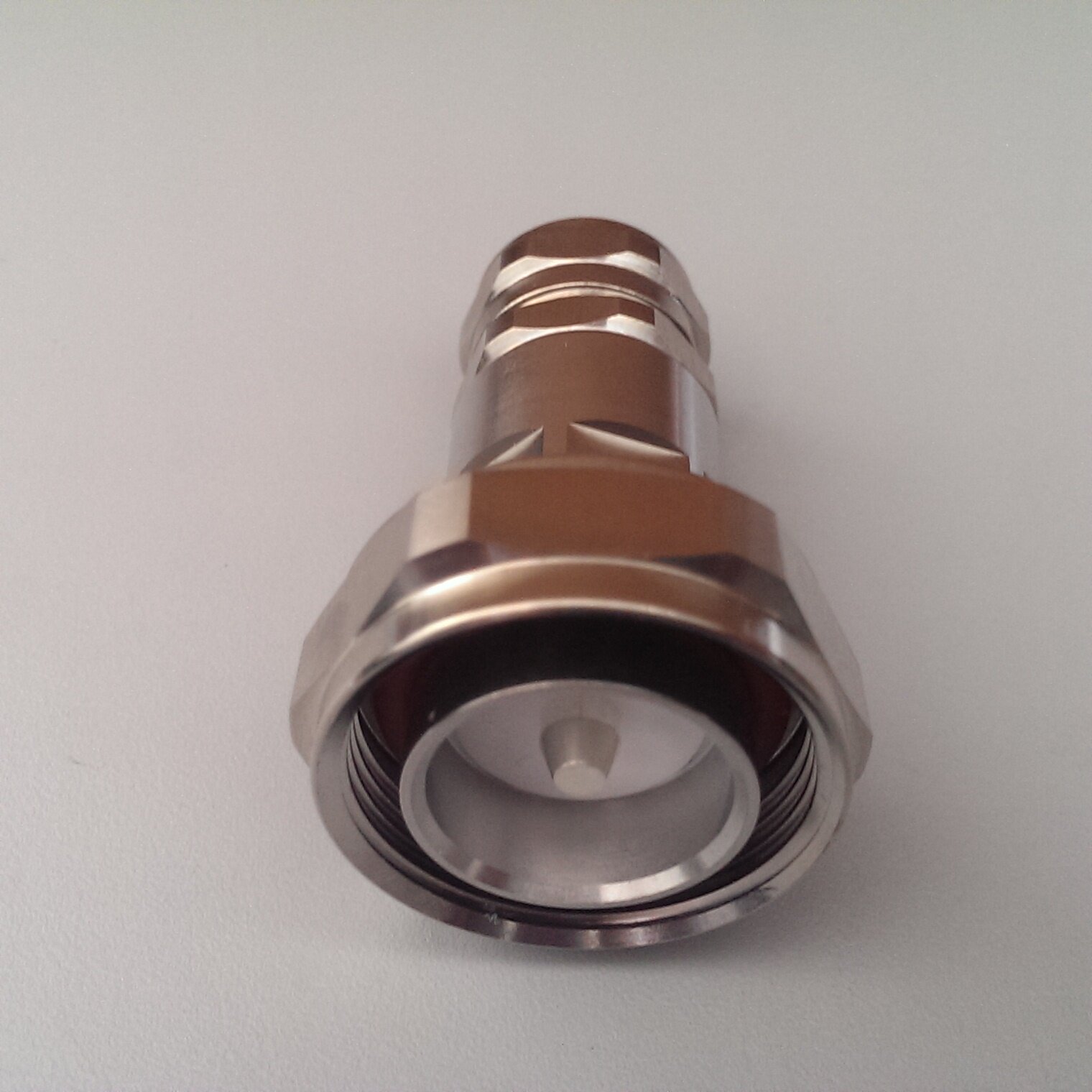 DIN type LJ29 connector 7 16M-09 joint 1 2 ultra soft feed line male head 50-9 ultra soft DIN male head