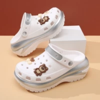 Белый серебристо-шоколадный мишка