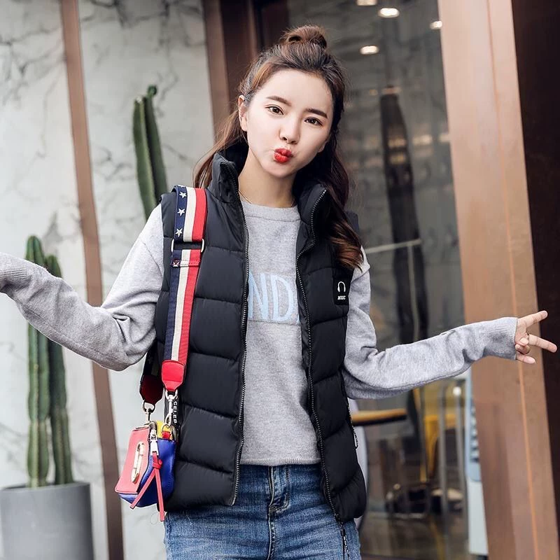 Vest vest nữ 2019 thời trang mới khí chất áo ghi lê vest ngoài mặc mùa thu và mùa đông ngắn xuống cotton vest thủy triều - Áo vest