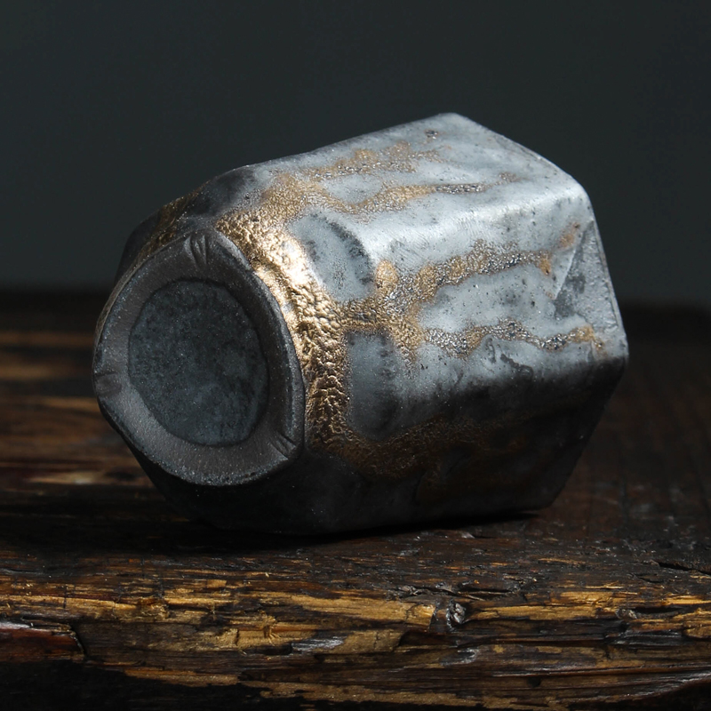 Coarse pottery gold ceramic cups kung fu tea cups to restore ancient ways iron glaze sample tea cup Japanese masters cup single CPU