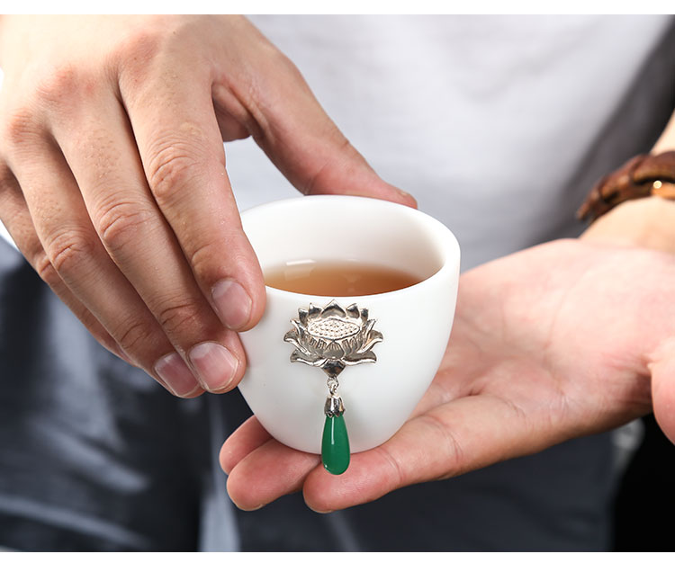 Dehua white porcelain with sterling silver cup suet jade up hang jade whitebait cup sample tea cup kung fu tea set single master CPU