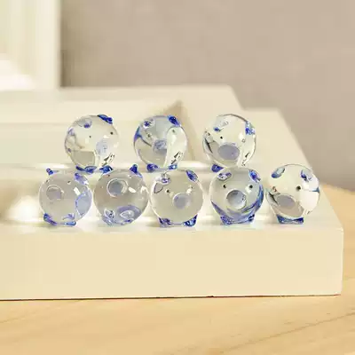 Junior High School send male and female students birthday graduation creative creative cute small gift glass crystal pig fashion jewelry