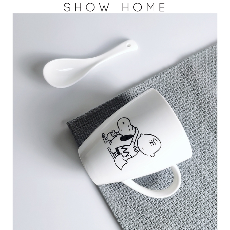 SH ˇ Snoopy Snoopy oat of ceramic cup with cover with a spoon, keller express young girl heart ins in northern Europe