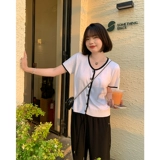 [Любимая обратная связь, распродана] Французская вязаная топ для женщин с плечами с короткими рукавами, свободной и тонкой темпераментной рубашкой для женщин