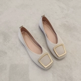 2024 Spring Flat Seale Seale Square Single обувь для женской мелкой рта мягкая подошва удобная бабушка обувь ретро металлические квадратные квадратные пуговицы бобы бобы