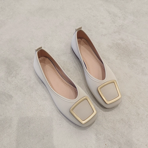 2024 Spring Flat Seale Seale Square Single обувь для женской мелкой рта мягкая подошва удобная бабушка обувь ретро металлические квадратные квадратные пуговицы бобы бобы