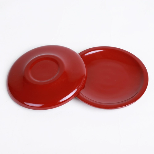 Лакерский поднос красные фрукты в первые годы