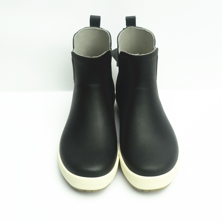 4200779573_1232138127