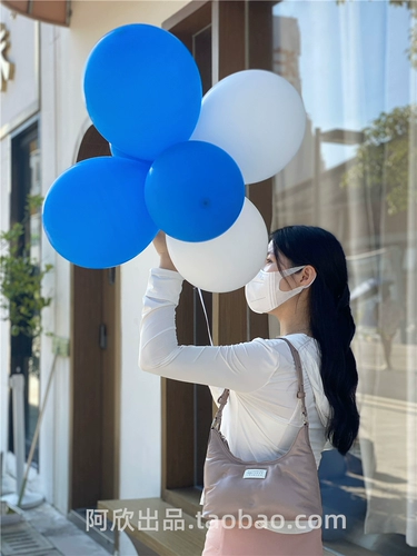 Axin производит высококачественную нишевую модель MM6 Liu Wen, та же самая губчатая облака, бродяга, пакеты кожаная сумка для плеча