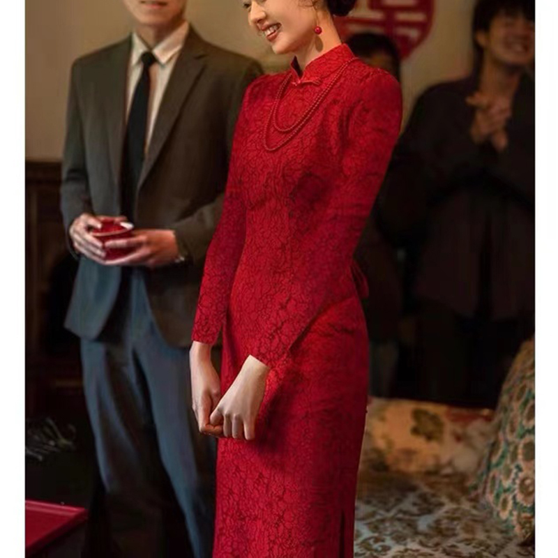 Elegant Long-Sleeved Cheongsam for Mother-In-Law's Wedding Banquet, 2026 New Style, Burgundy, Noble Chinese Style, Suitable for Young Mother-In-Law