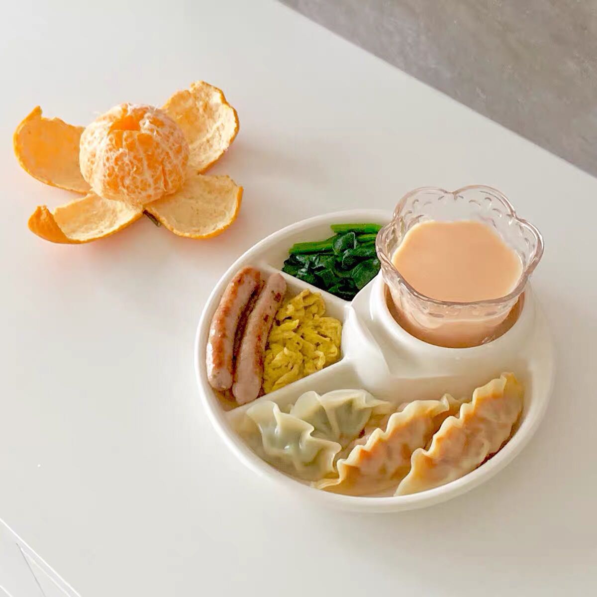Grandma Hu Han ins one person food imported Japanese-style divided plate anti-fall heat-resistant baby tableware snack lunch plate