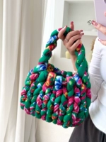 Зеленый портативный набор материалов