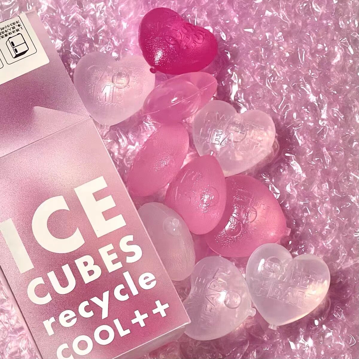 Ice-grain ice hockey ice-making machine that is recyclable by the loving ice cubes that are not melted by the hyperfire net red ice