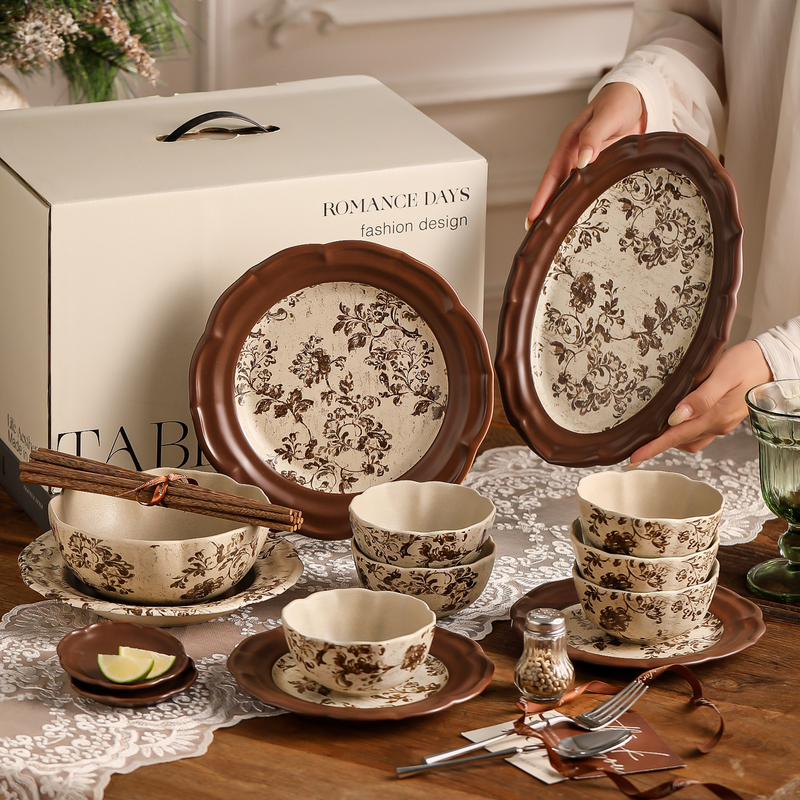 Retro Hook Vine Ceramic Tableware Set, High-Quality Bowls and Plates for Home Use, New Model for Housewarming, Moving, and Wedding Gifts Retro Hook Vine Ceramic Tableware Set, High-Quality Bowls and Plates for Home Use, New Model for Housewarming, Moving, and Wedding Gifts