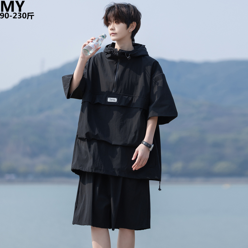 Outdoor Cycling Lightweight Sports Suit for Men, Summer Plus Size, Trendy Loose Hooded Top and Shorts for Overweight People Outdoor Cycling Lightweight Sports Suit for Men, Summer Plus Size, Trendy Loose Hooded Top and Shorts for Overweight People