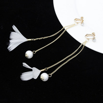 Korean Bridal Wedding Wedding Dress Dress Accessories Super Fairy White Butterfly Feather Earrings Without Earbuds Ear Clip