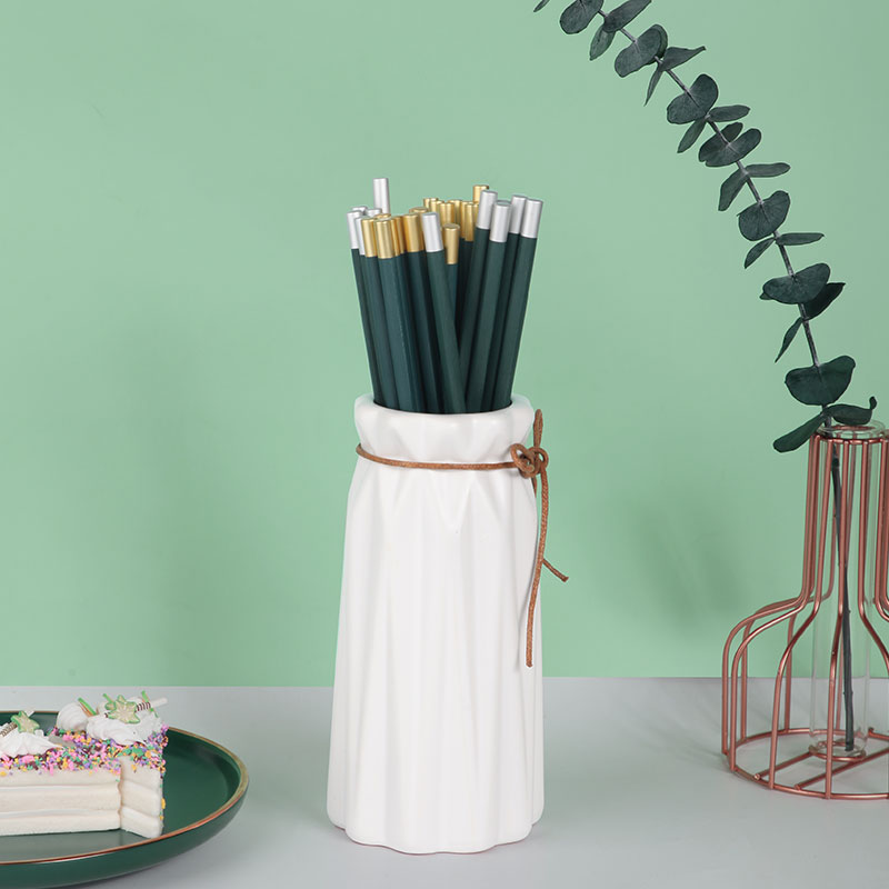 Nordic chopsticks household alloy high temperature resistant family European high-end high-end light luxury style high-value non-slip anti-mildew