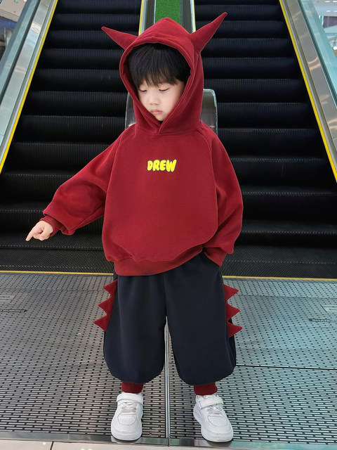French Boys' Winter Sweatshirt Set 2025 New Children's Clothing Boys' Fleece Clothes Baby Sports Two-Piece Set