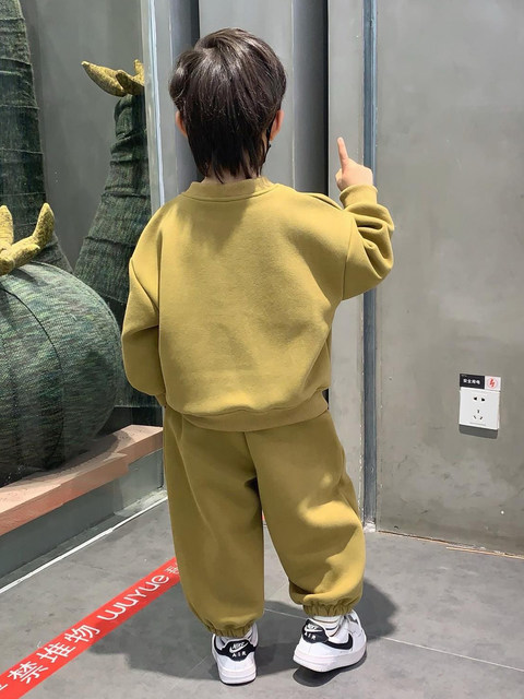 French Boys' Autumn Sweatshirt Set 2025 New Children's Casual Two-Piece Set Fashionable Cool Clothes for Baby Boys