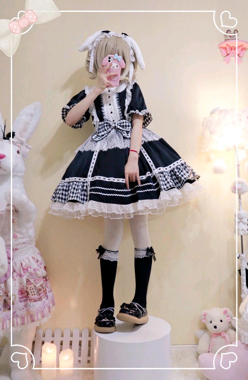 (Heart Pawnshop) original design Lolita little painter fresh and cute multi-color short-sleeved op display page