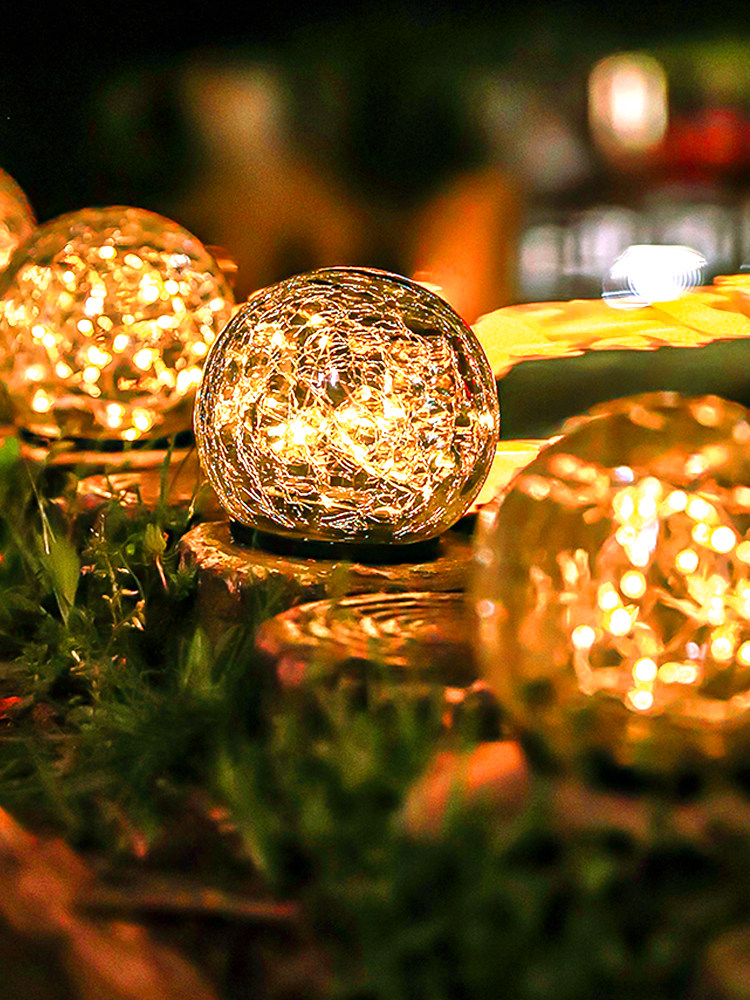 Solar outdoor waterproof buried lamp garden courtyard atmosphere lamp villa lawn decoration crack glass ball buried lamp