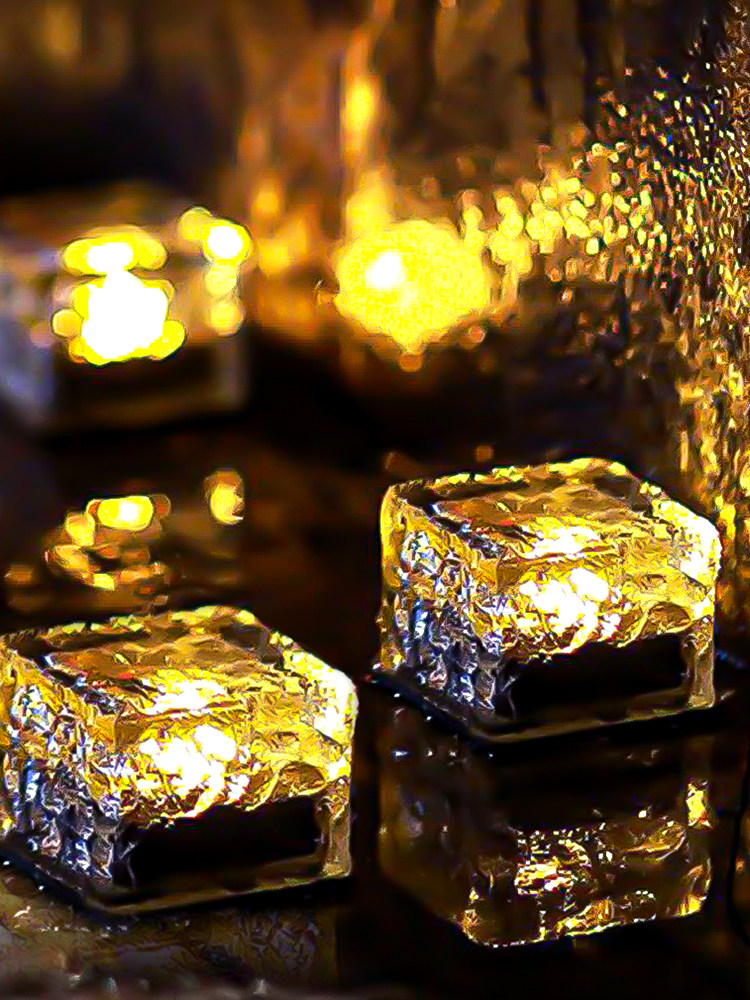 Solar buried lamp outdoor waterproof garden layout balcony decorated lamp buried dark automatically brick light