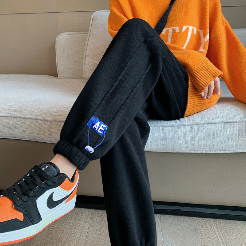 Pregnant woman pants winter outside wearing gush thickened spring autumn new winter small sub large size for warm sports cotton pants spring dress