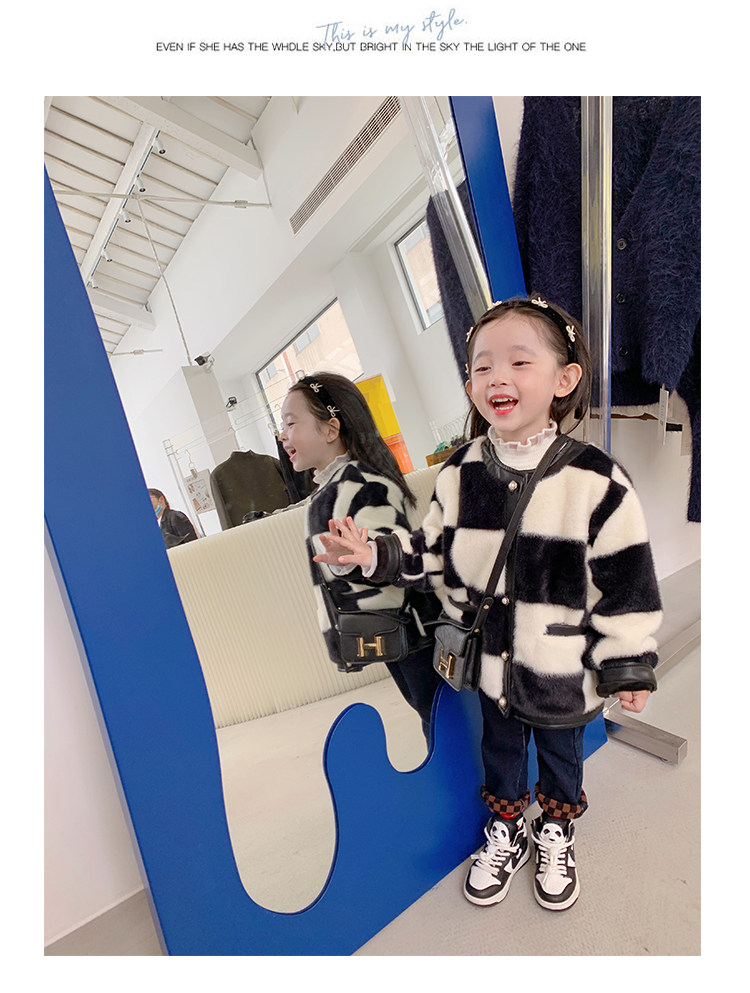 Мех/искусственный мех 冬款加绒皮草亲子装外套 Fall in love with beautiful girls