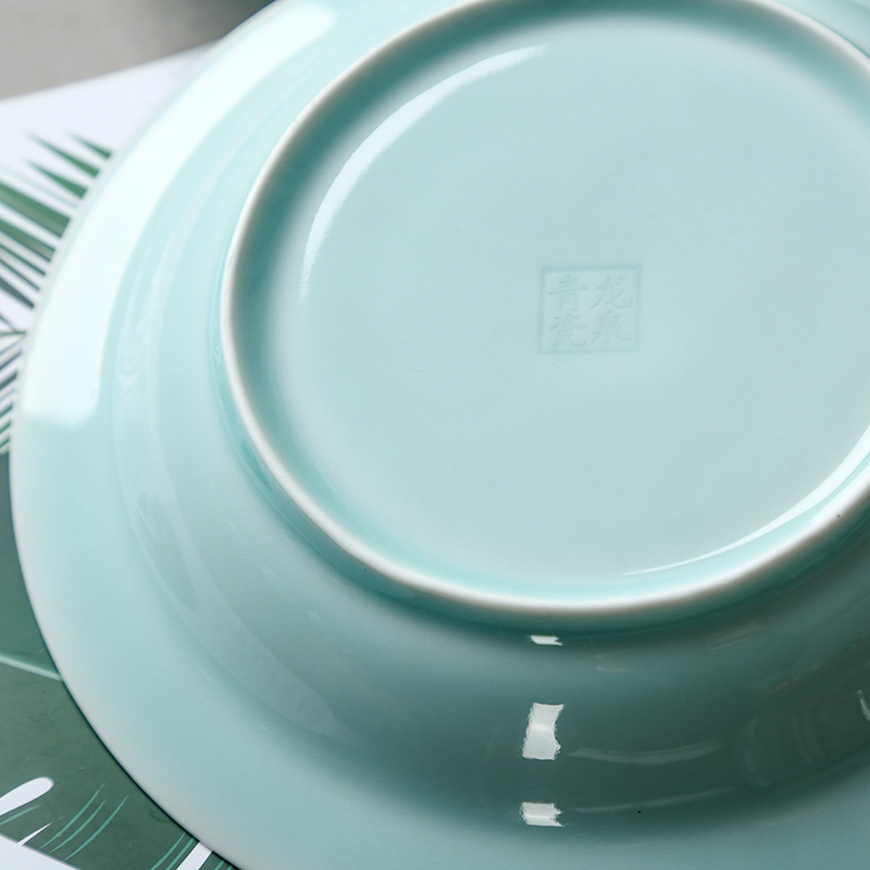 Longquan celadon creative fish plate tray was home 8 inch round plate disc Chinese soup plate steak breakfast tray