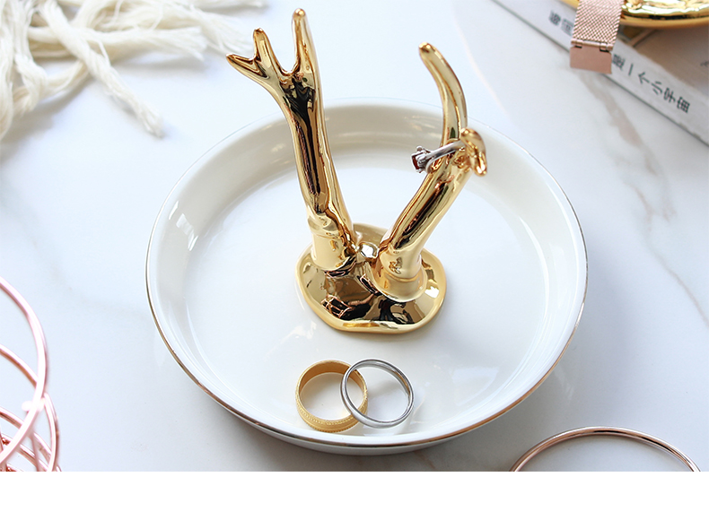 The Jingdezhen ceramic golden fawn/foreign trade tail single unicorn jewellery set/ring of snack tray