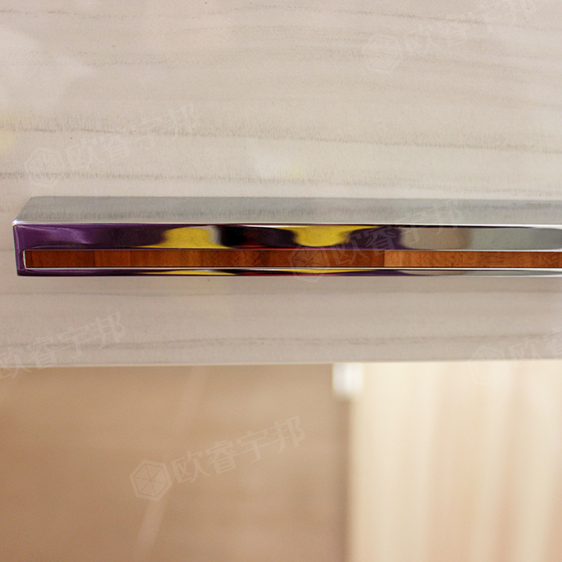 ŷ�����ִ���Լ�������Ӣ���